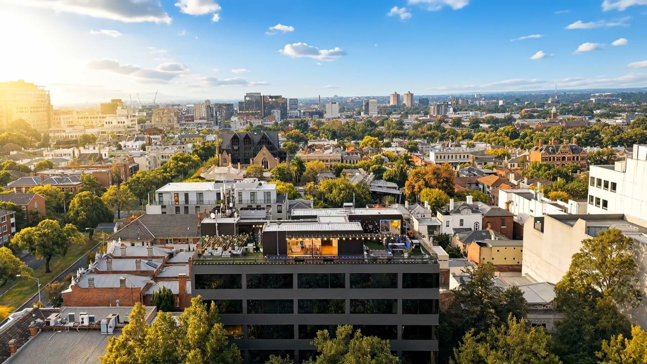 Real Estate: AI Stills to Motion